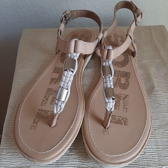 Sorel Shoes - Sorel womens sandals size 8
